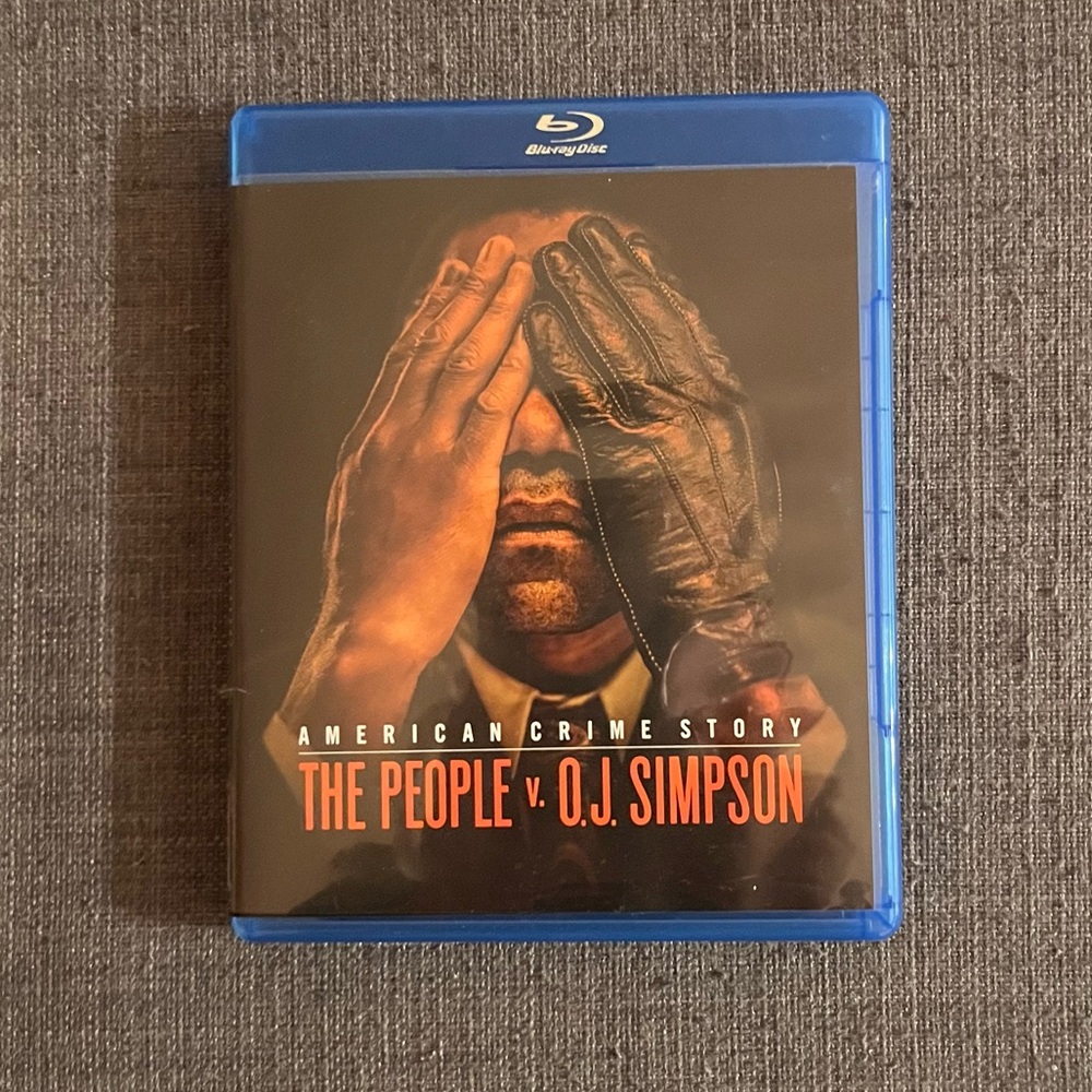 American Crime Story:‎ The People V. O.J. Simpson. 3-Disc Blu-ray Set